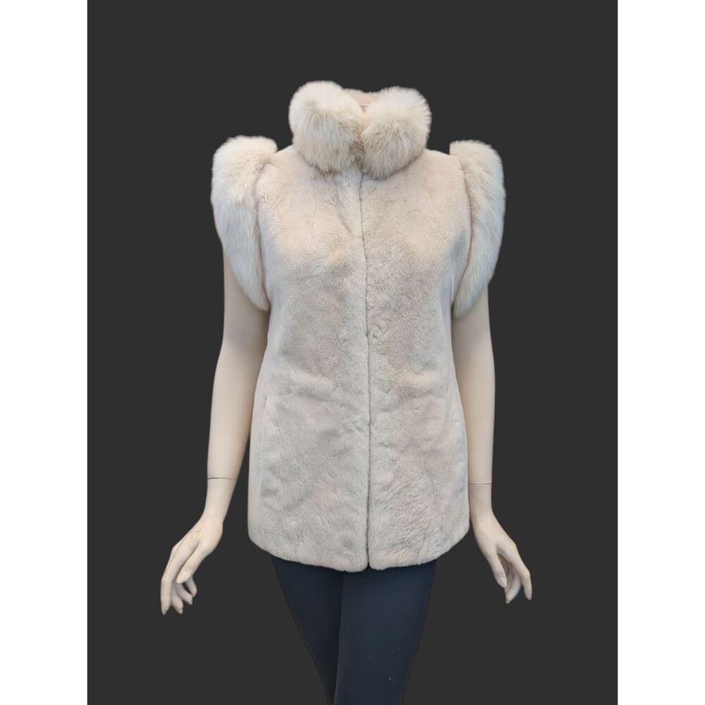 Light Sheared Beaver Vest w/ Shadow Fox Trim -Small/Medium